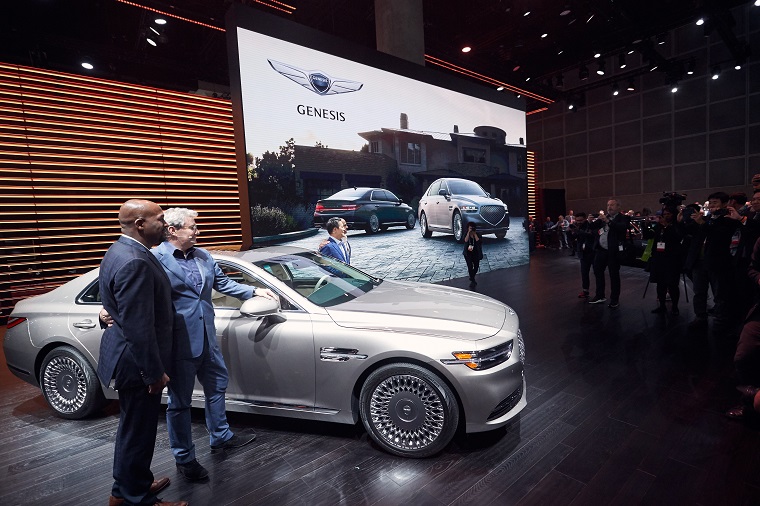 2020 Genesis G90