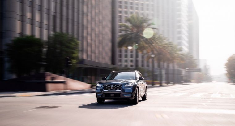 Lincoln Corsair Grand Touring in Flight Blue