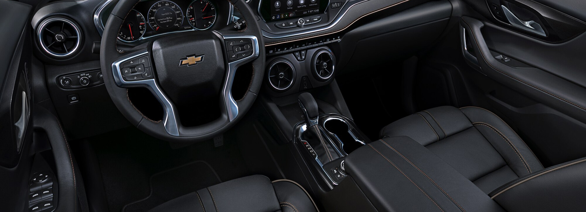 interior chevy blazer 2020