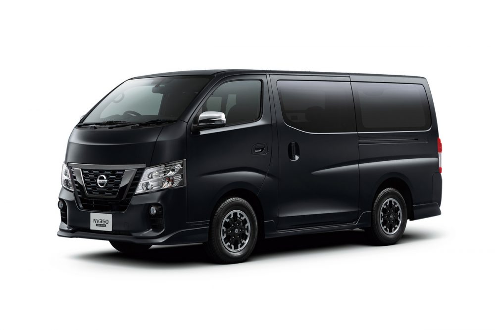 Nissan NV350 Caravan Premium GX Urban Chrome