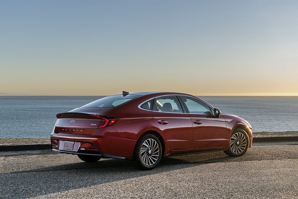 2020 Hyundai Sonata Hybrid