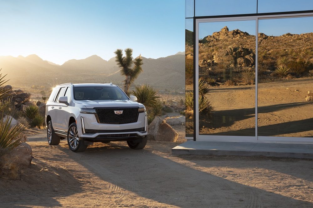 [PHOTOS] The 6 Coolest 2021 Cadillac Escalade Features ...