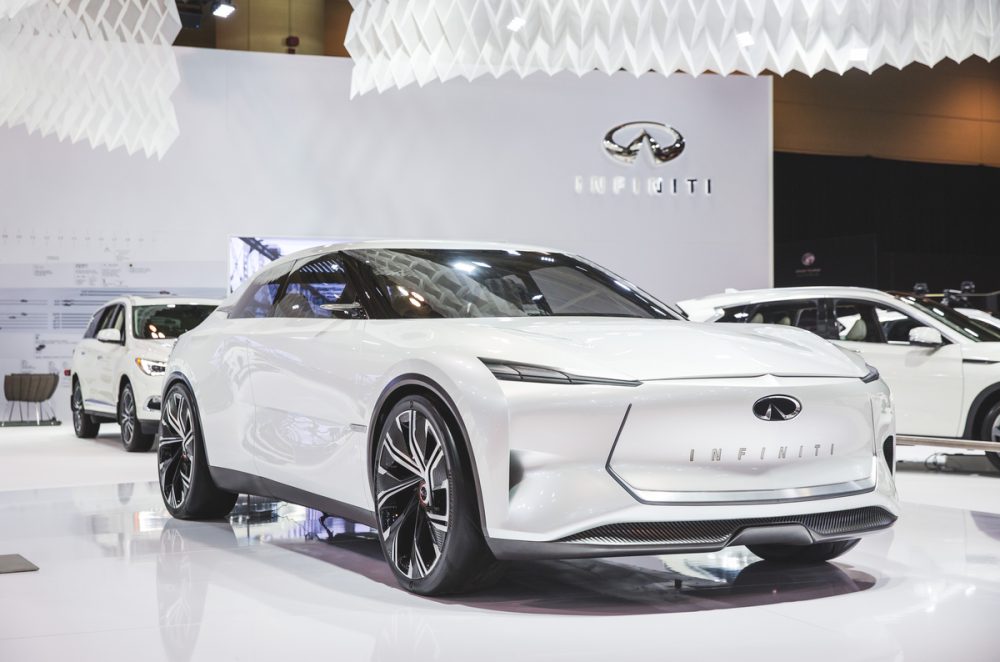 INFINITI Qs Inspiration concept makes national debut at the Canadian International Auto Show