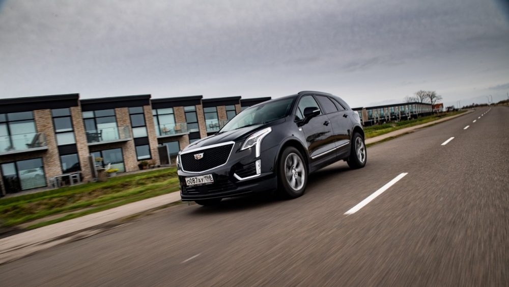 2020 Cadillac XT5 Russia