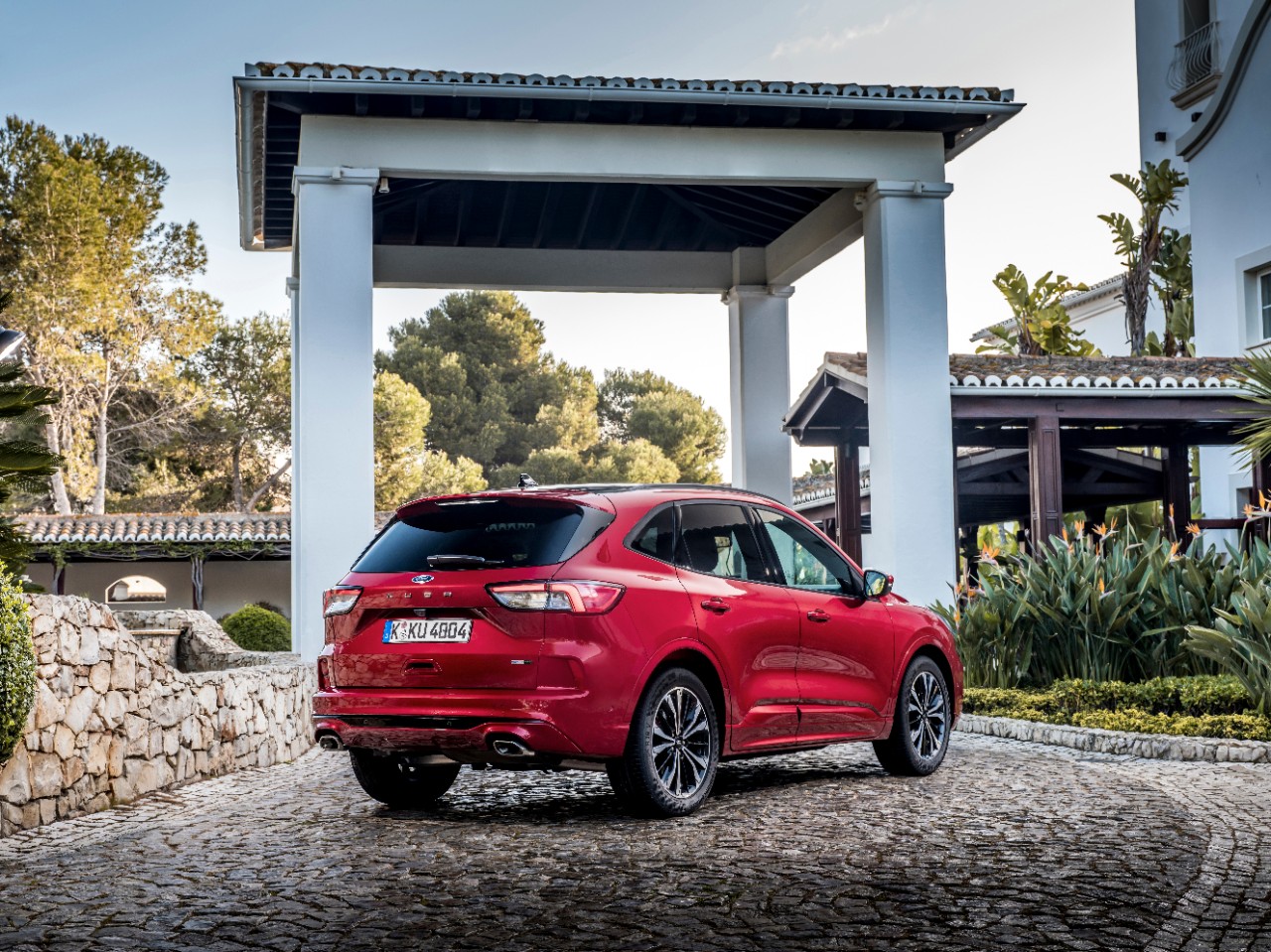 2020 Ford Kuga ST-Line X EcoBlue Hybrid