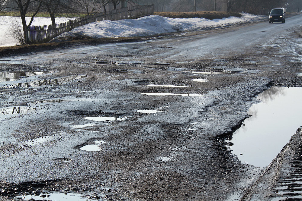 hit-a-pothole-check-for-possible-car-damage-the-news-wheel