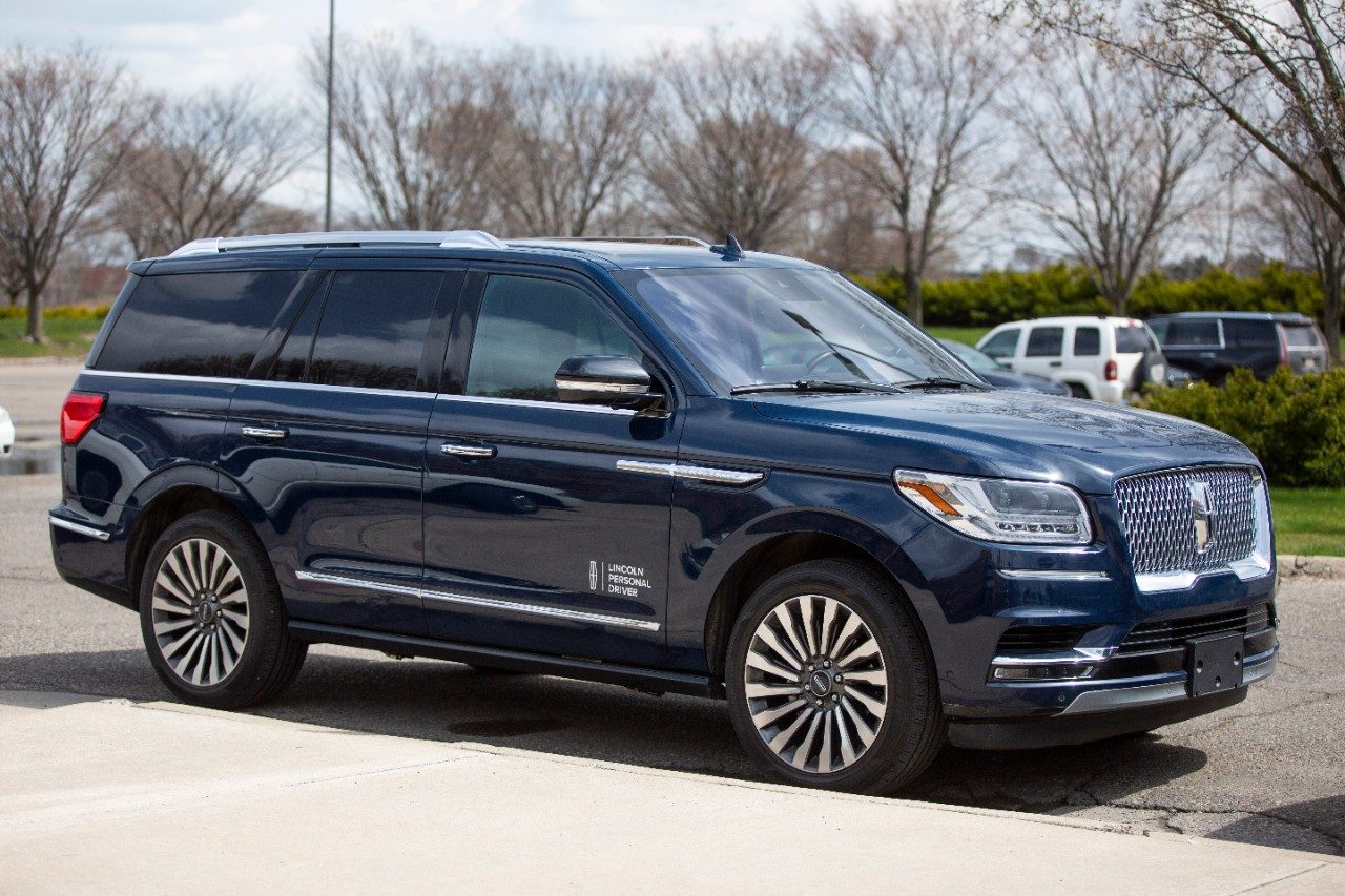 Lincoln Personal Driver Lincoln Navigator mobile testing