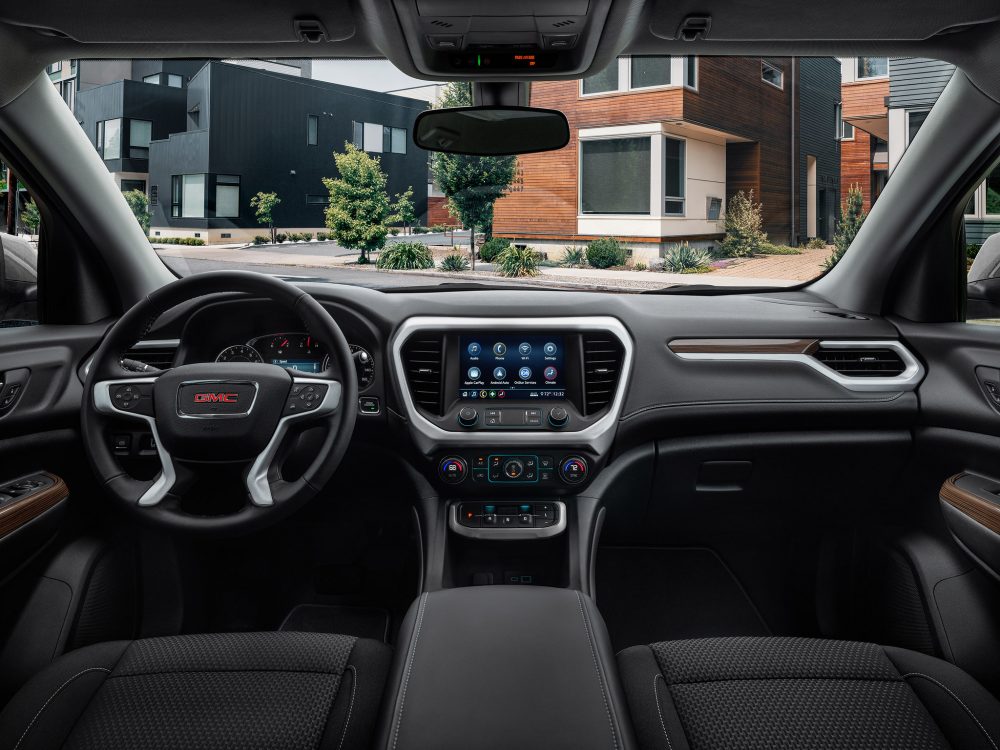 2020 GMC Acadia interior