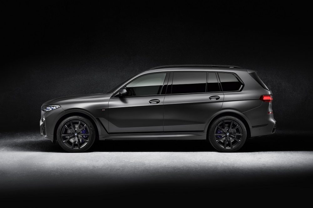 2021 BMW X7 Dark Shadow Edition exterior