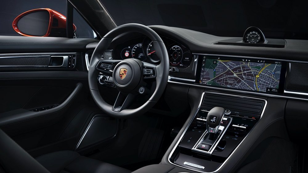 2021 Porsche Panamera interior black