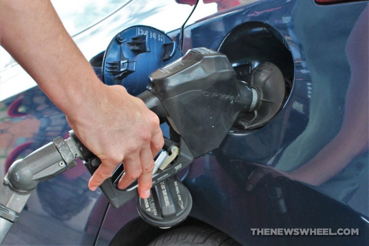 gas pump refuel tank car empty