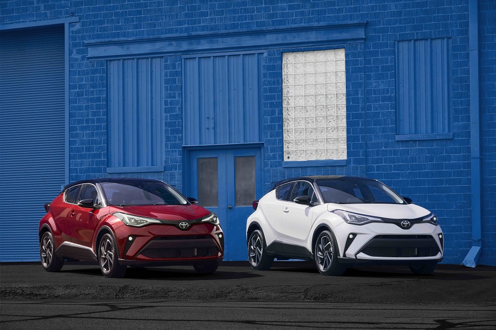 2021 Toyota C-HR family 02