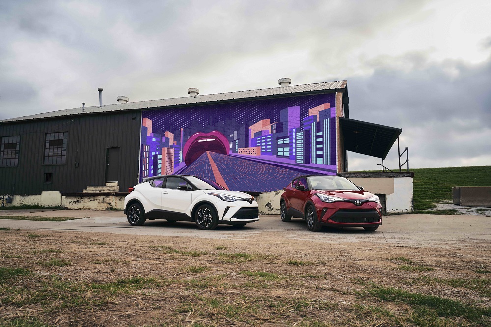 2021 Toyota C-HR family 03