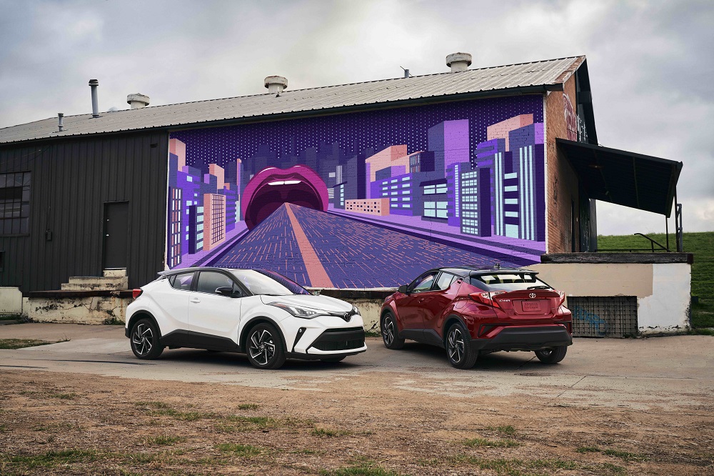 2021 Toyota C-HR family 04