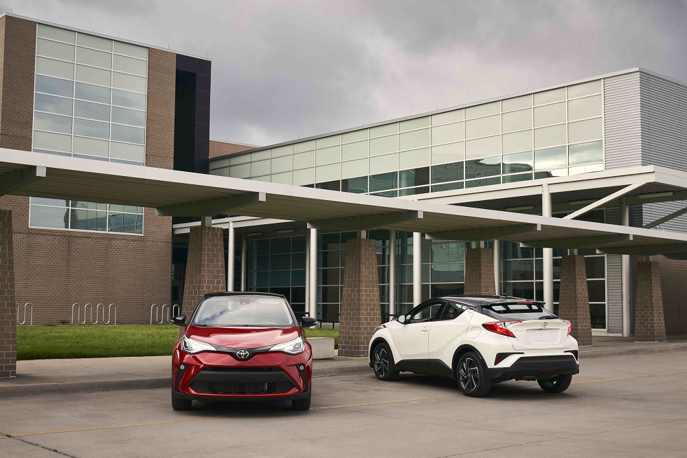 2021 Toyota C-HR family 05