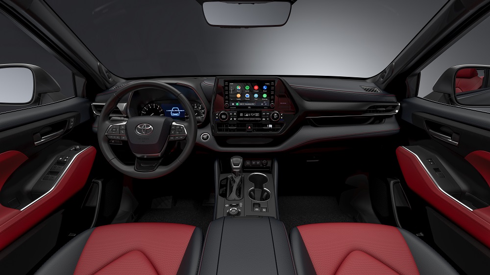 2021 Toyota Highlander XSE cockpit