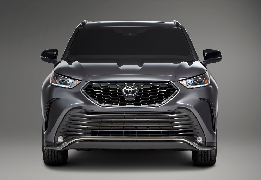 2021 Toyota Highlander XSE front