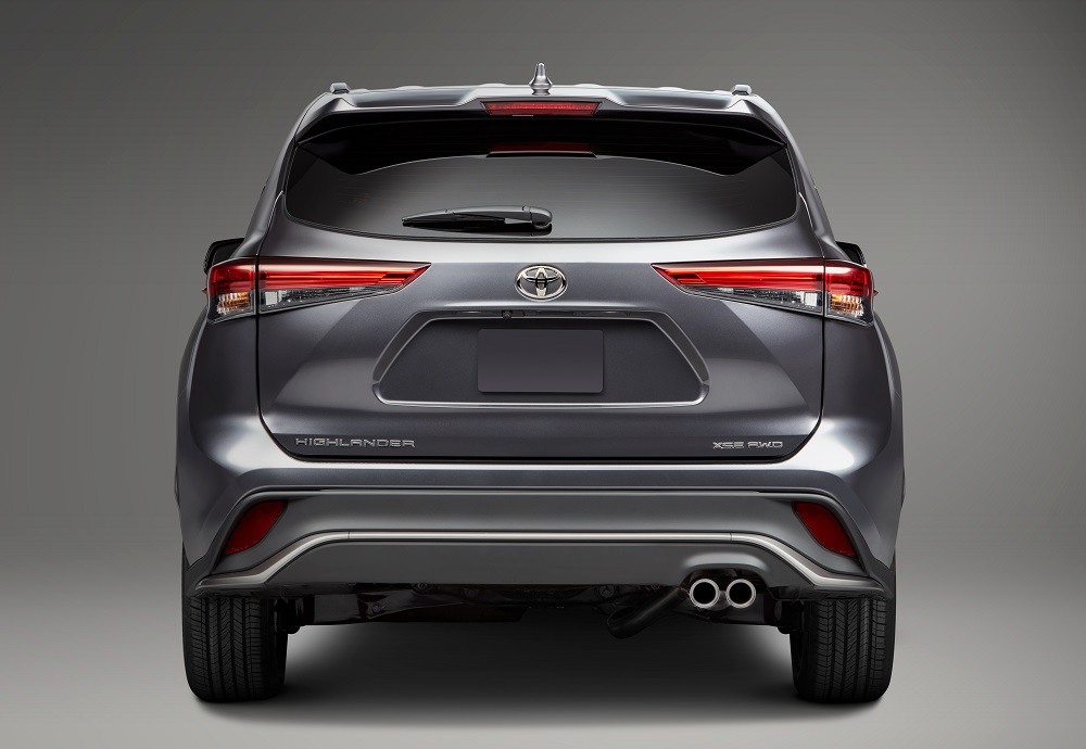 2021 Toyota Highlander XSE rear end