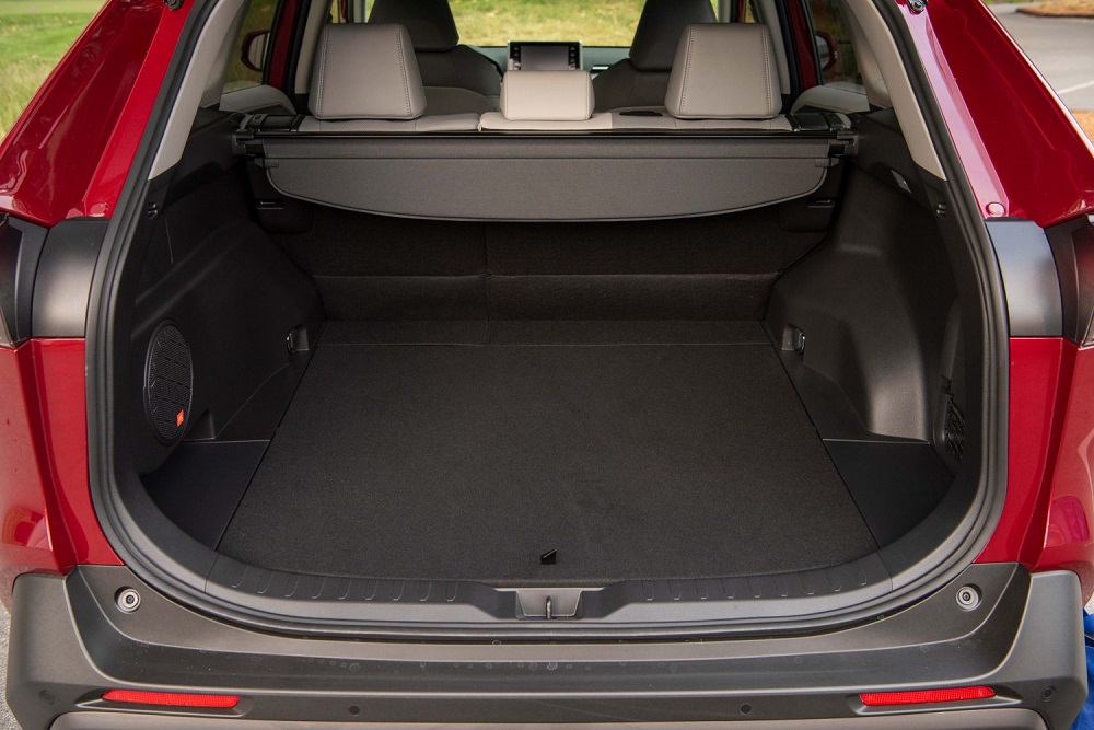 2021 Toyota RAV4 Limited trunk