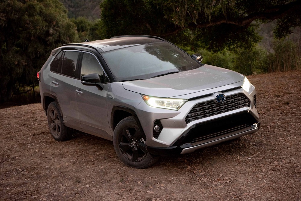 2021 Toyota RAV4 XSE Silver Sky Metallic on dirt