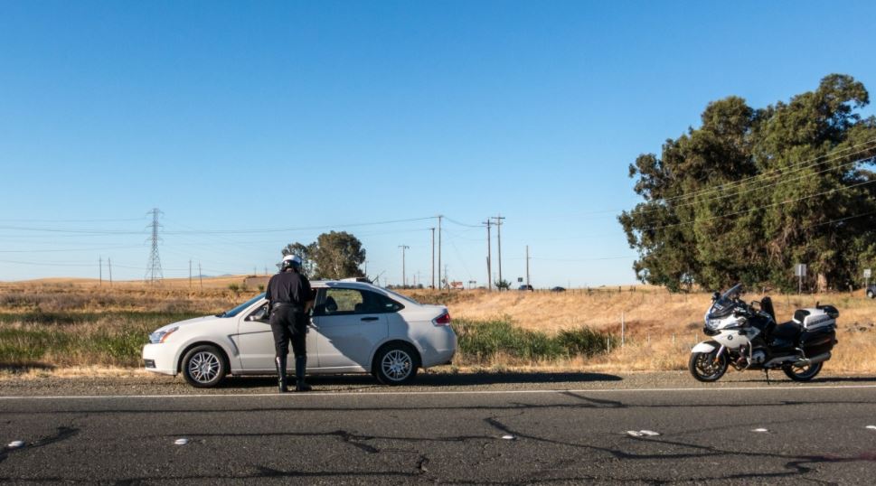 speeding ticket get pulled over citation