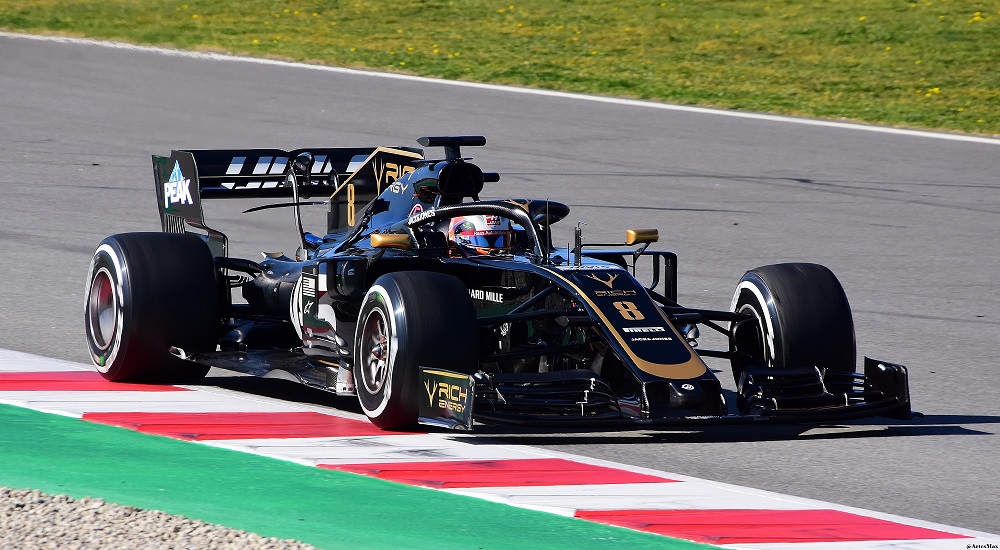 Romain Grosjean in the Haas VF-19