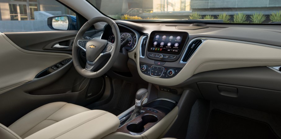 2021 Chevrolet Malibu2021 Chevrolet Malibu Premier interior in Light Wheat