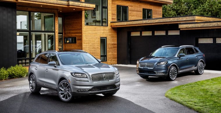 2021 Lincoln Nautilus in Flight Blue