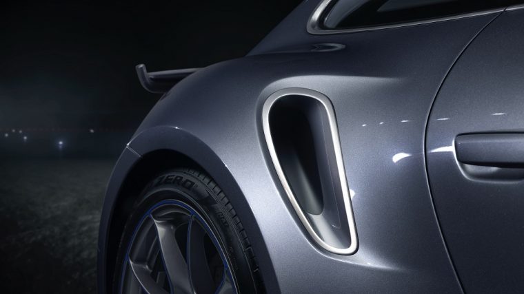 Duet - Porsche 911 Turbo S air intakes