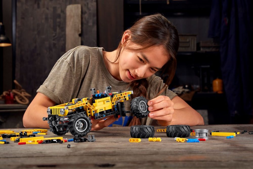 LEGO Technic Jeep Wrangler Rubicon