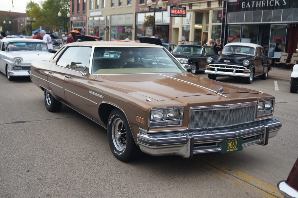 A light brown 1976 Buick Electra 225, a lot like the one in The Nice Guys