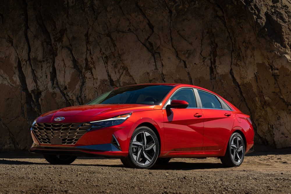 Front side view of 2021 Hyundai Elantra