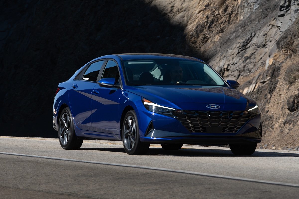 Front side view of 2021 Hyundai Elantra