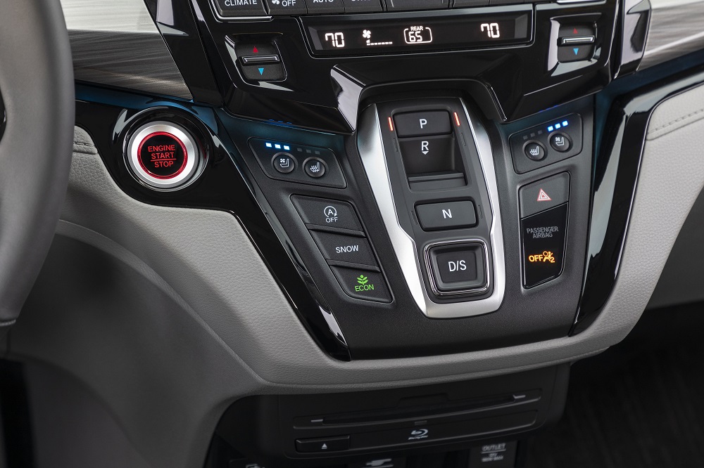 2022 Honda Odyssey console buttons