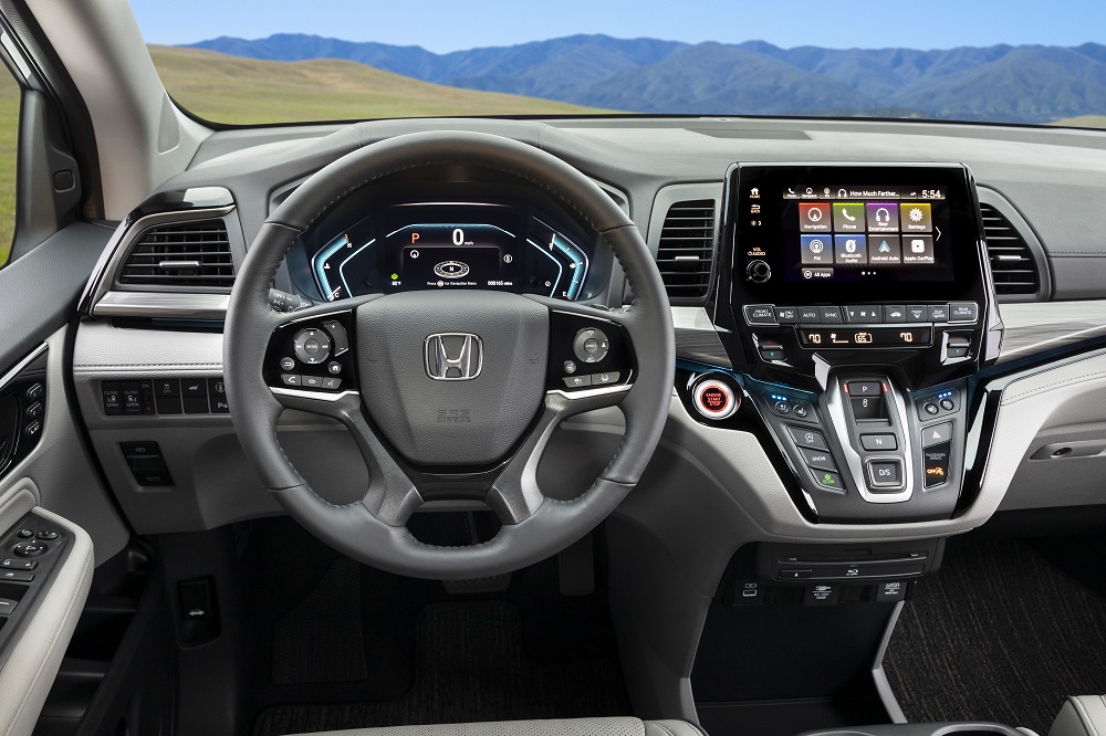 2022 Honda Odyssey driver view