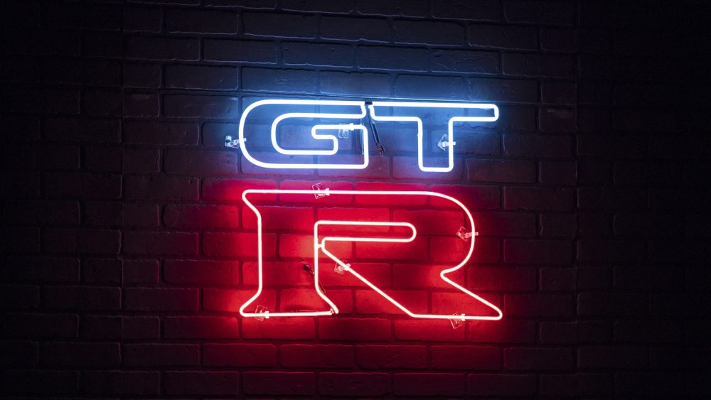 GT-R Logo