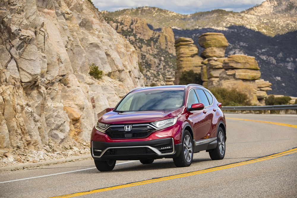 2021 Honda CR-V Hybrid on mountain road