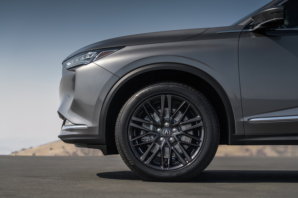 2022 Acura MDX front wheel