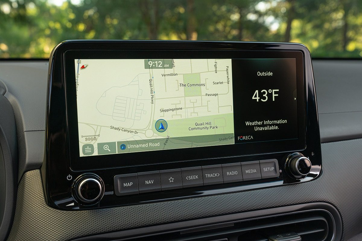 2022 Hyundai Kona infotainment touch screen