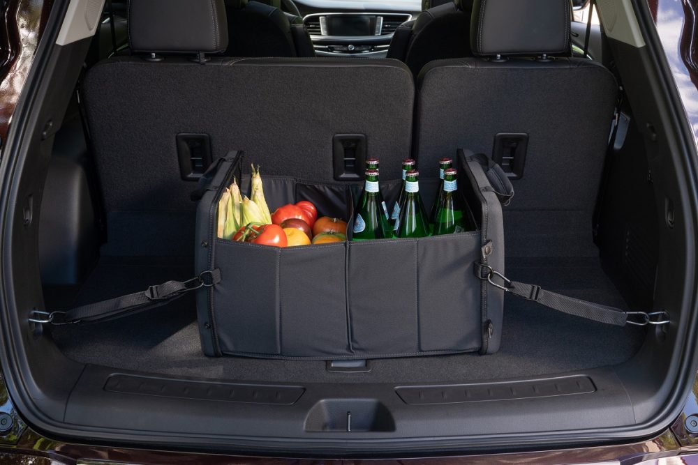 Cargo bay of Buick Enclave Avenir