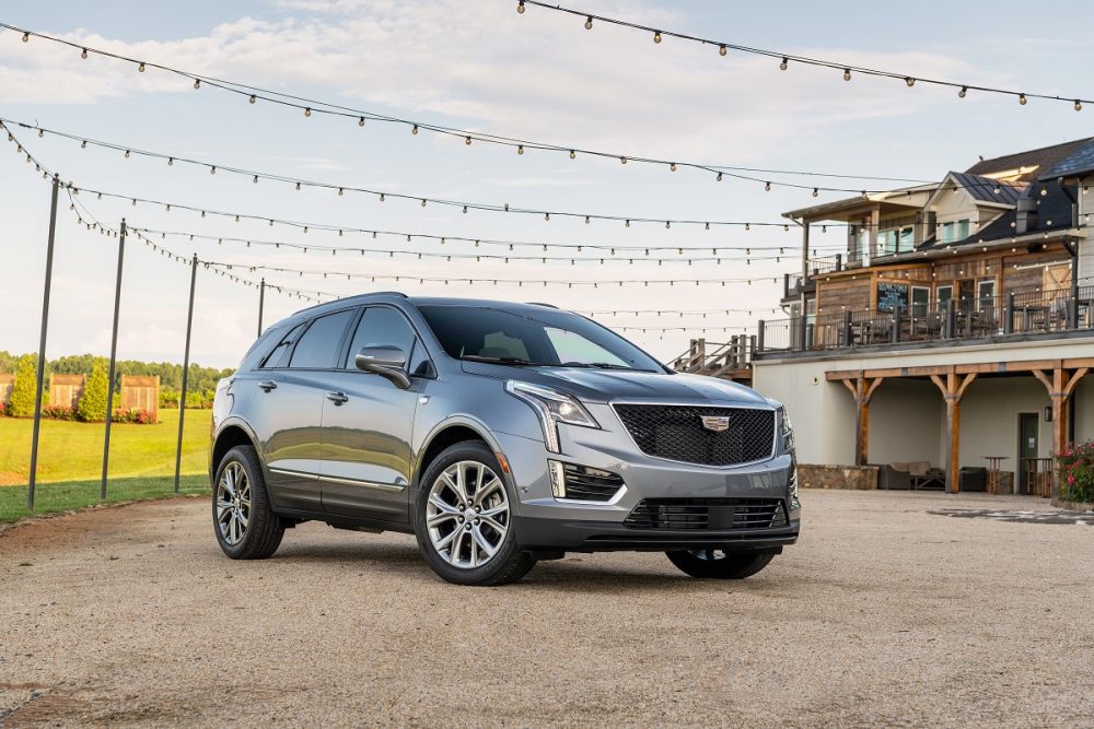 Front side view of Cadillac XT5 Sport