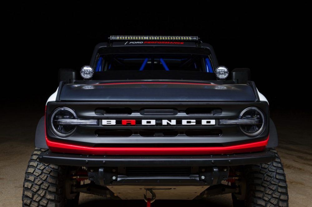 Ford Bronco 4600 grille