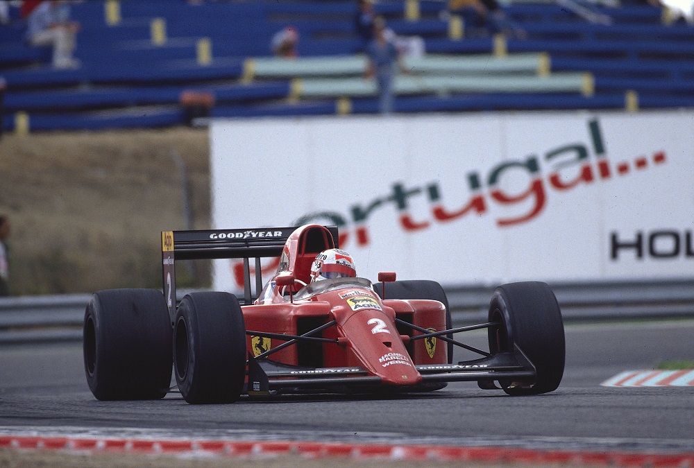 Nigel Mansell in his Ferrari 641 at the 1990 Portuguese Grand Prix