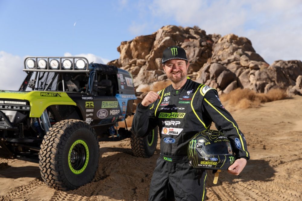 Vaughn Gittin Jr with King of Hammers Ford Bronco ULTRA4 4400