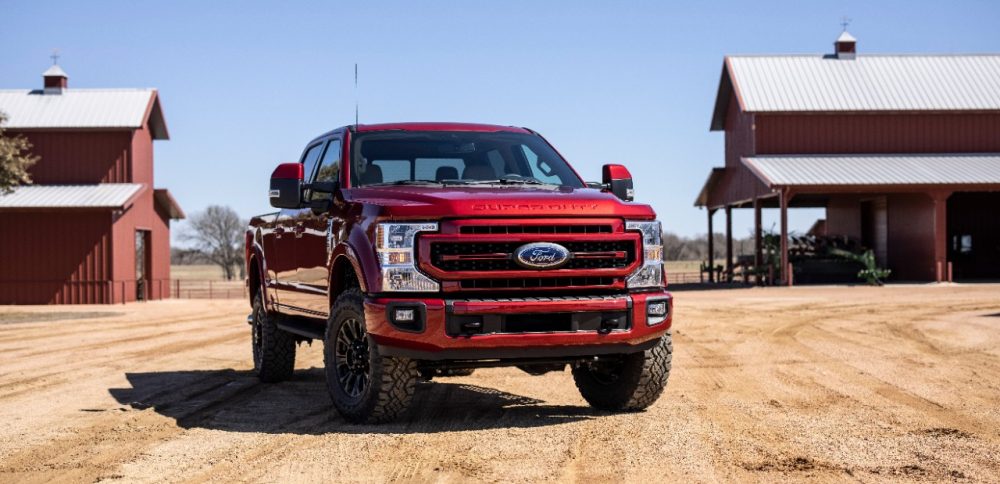 2022 Ford Super Duty Lariat Tremor with Sport Appearance Package