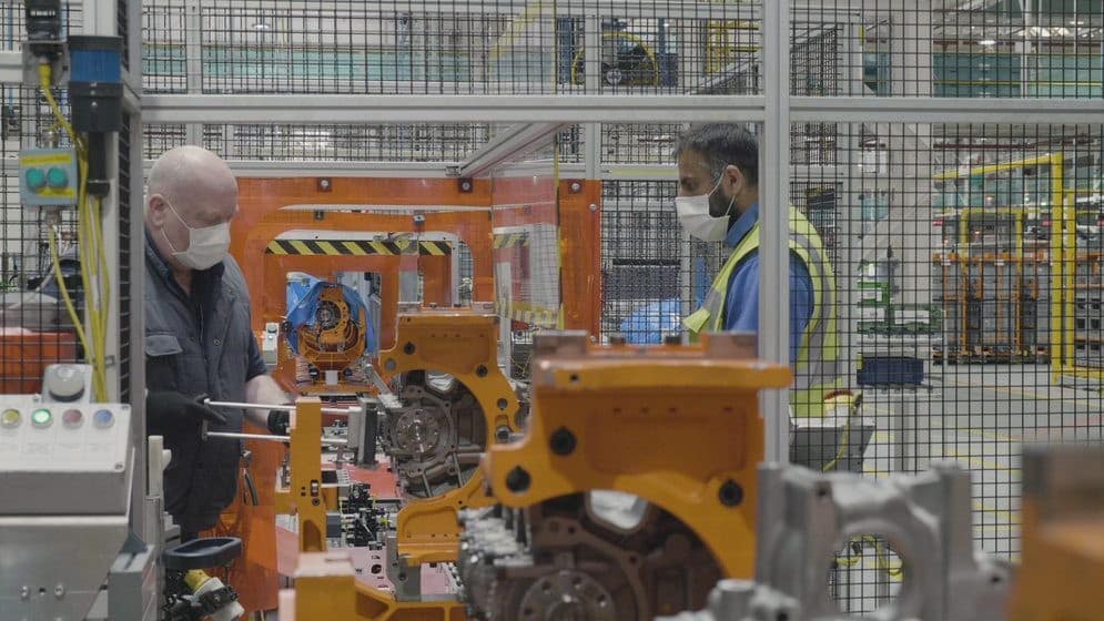 the assembly line at the Ford Dagenham Engine Plant in the United Kingdom | Ford Dagenham Transit Custom diesel