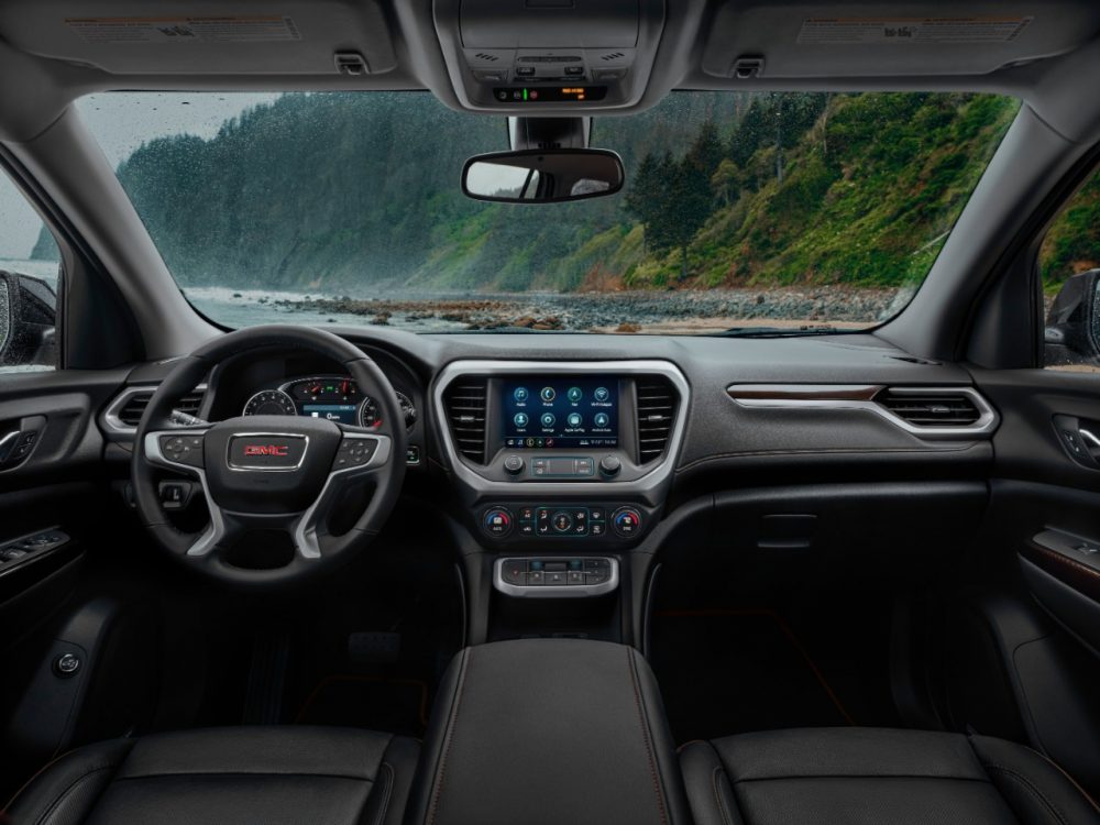 2021 GMC Acadia front seats