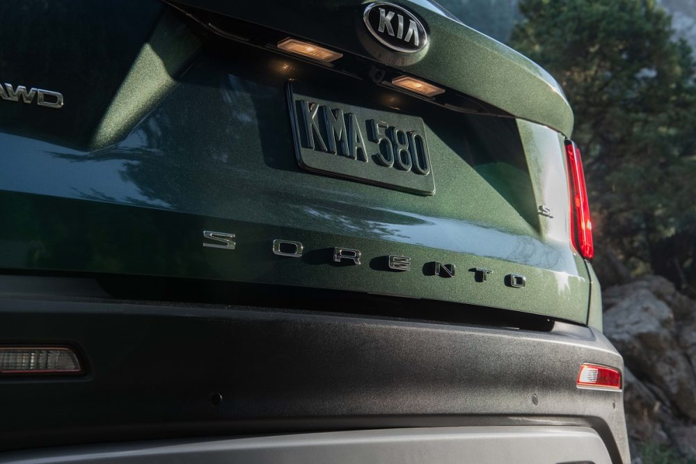 2021 Kia Sorento X-Line exterior rear bumper close up