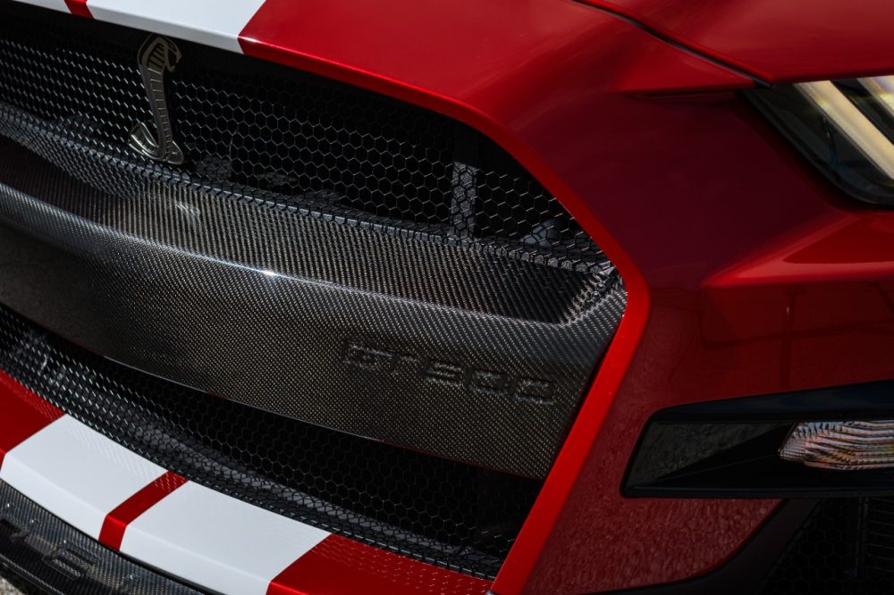 Carbon Fiber Center Bumper Mustang Shelby GT500