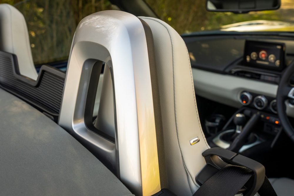 2021 Mazda MX-5 Miata headrest